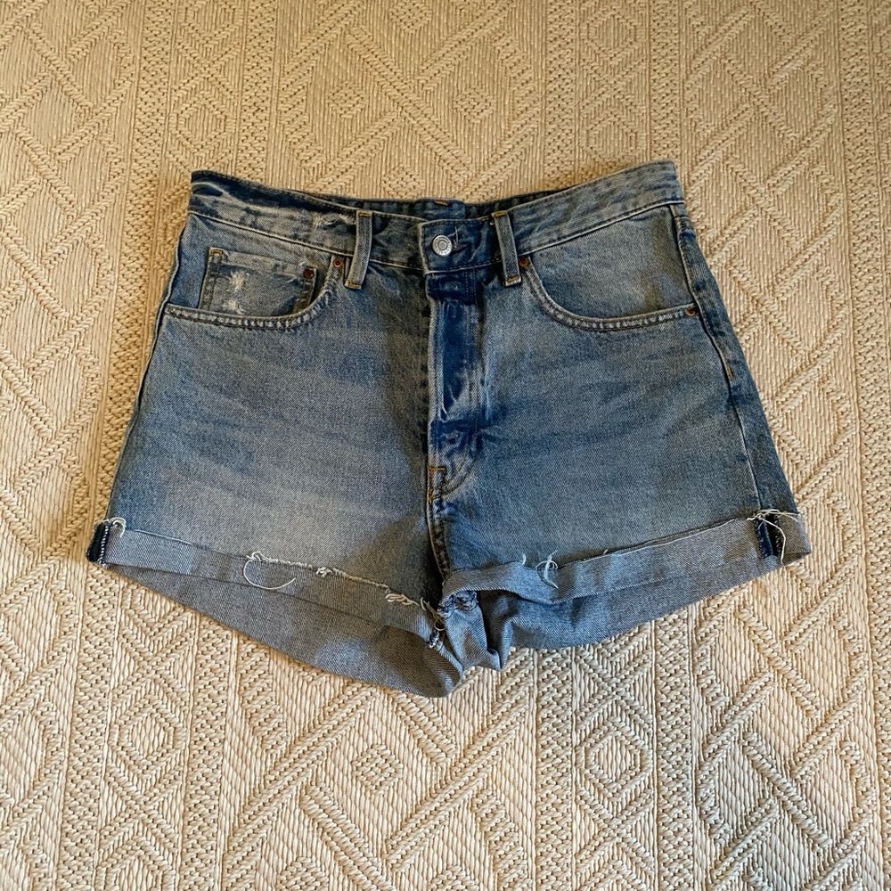High waist button fly denim short